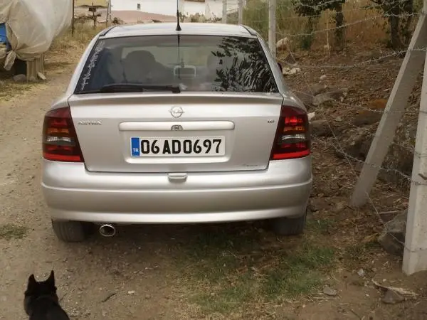 ASTRA G 2003