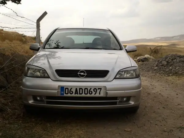 ASTRA G 2003