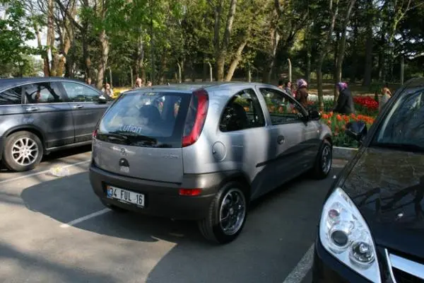 Corsa 02