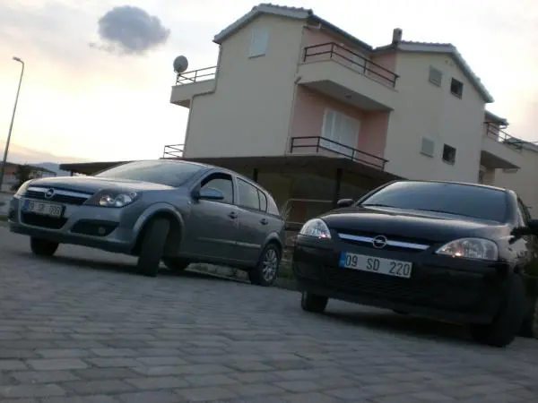 http://videos.streetfire.net/video/Opel-Corsa-Exhaust-by_638975.htm